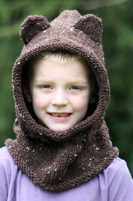 Knitting Patterns Galore - Baby Bear Hooded Cowl