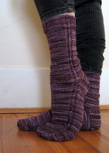 Bitty Twist Socks