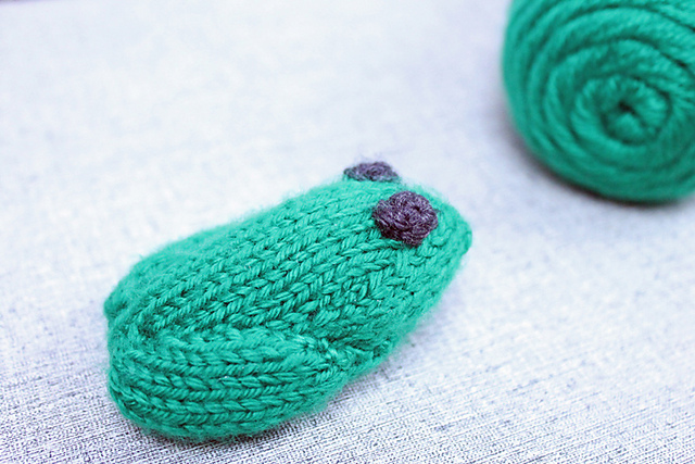 Knitting Patterns Galore - Little Frog