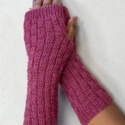 Electra Lite Textured Fingerless Gloves