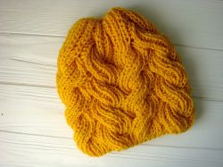Sunnyside Cable Hat