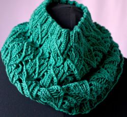 Lacey Scales Cowl 