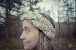 Cable Knit Crown Chunky Headband 