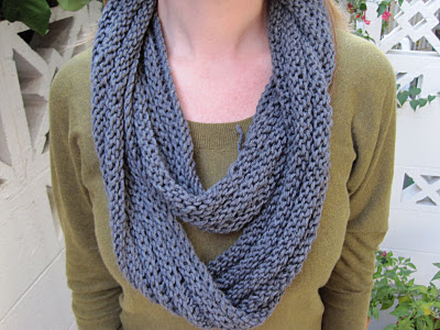 Knitting Patterns Galore - Wrapping Ribbed Cowl