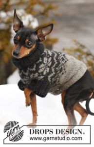 Dog's Sweater with Norwegian Pattern