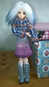"Hippie" Turtleneck Sweater Dress (for Obitsu and Monster High) 