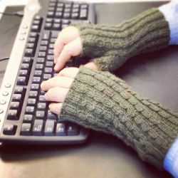 Data Centre Mitts