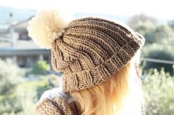 Chunky Beanie Bobble Hat