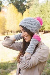 Airdrie Hat and Mitts Set