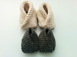 Crossover Baby Booties
