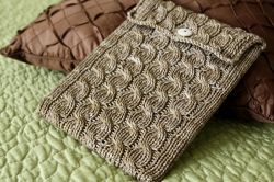 Cabled iPad Sleeve