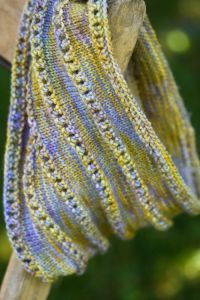 Trellis Border Garter Stitch Lace Shawl