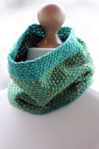 Pool Party Cowl