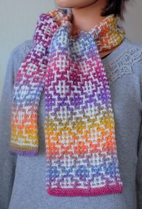 Mosaic Tile Scarf