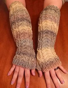 Moose River Valley Fingerless Gloves