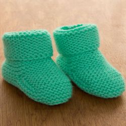 Garter Stitch Baby Booties