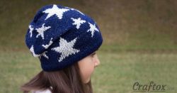 Slouchy Beanie with Stars.