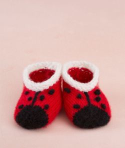 Sweet Lady Bug Booties