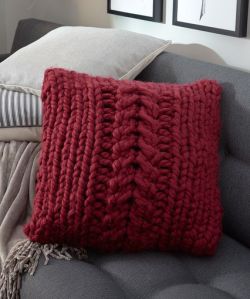 Oversized-Cable Pillow