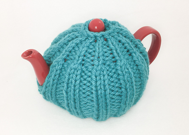 Knitting Patterns Galore - Easy Quick-Knit One-Skein Tea Cozy