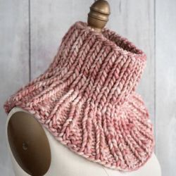 Cocktail Umbrella Cowl