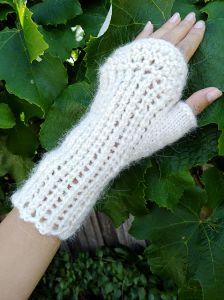 French Rhubarb Fingerless Mittens