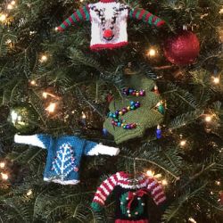Berroco Minutia' 18 Christmas Ornaments