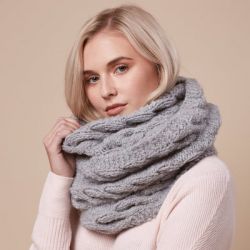 Cabled Scarf