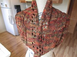 Infinite Leafy Vine Cowl