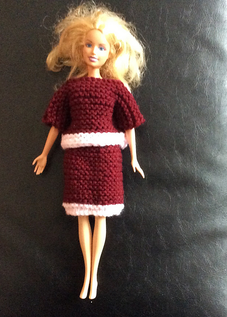 Chevron Moss Stitch Dress- easy to knit.  Barbie clothes patterns, Crochet  barbie clothes, Barbie knitting patterns