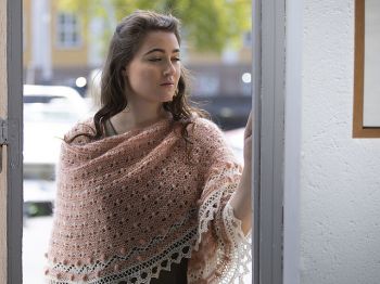 Gammel Strand Shawl