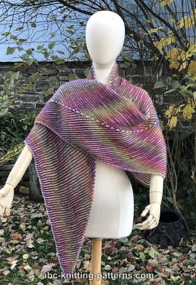 Sunshine Arrow Brioche Shawl