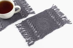 Waterfall mug rugs