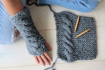 Super Chunky Fingerless Gloves