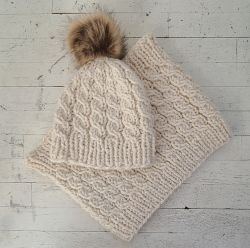 Beacon: Hat and Cowl Set