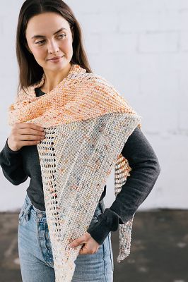 Dissymmetric Triangle Scarf