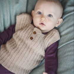 Bebeknits Simple French Style Baby Body Warmer/Vest Knitting Pattern