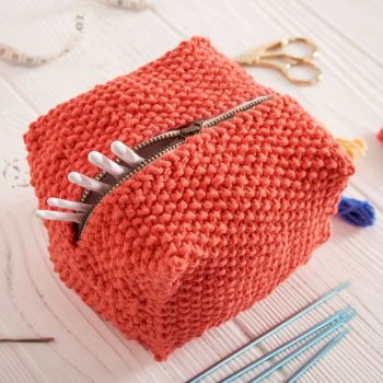 Knit Box Bag