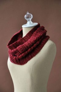 Syrah Cowl