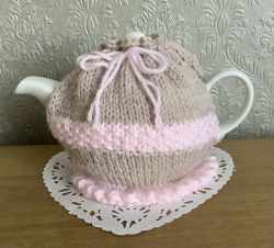 Biscuits Time Tea Cosy