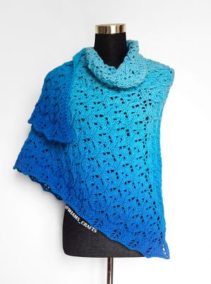 Azure Shoreline Shawlette