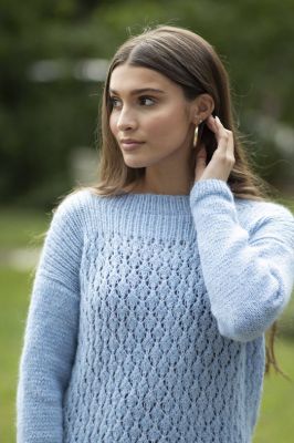 Ariosa Sweater