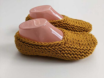 Mustard Flat Slipper Socks