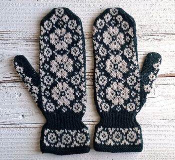 Wild Flowers Mittens