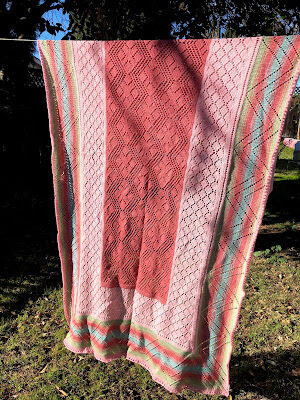 Keriah’s Pyrennees Shawl