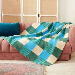 Join-as-you-go Checkerboard Blanket
