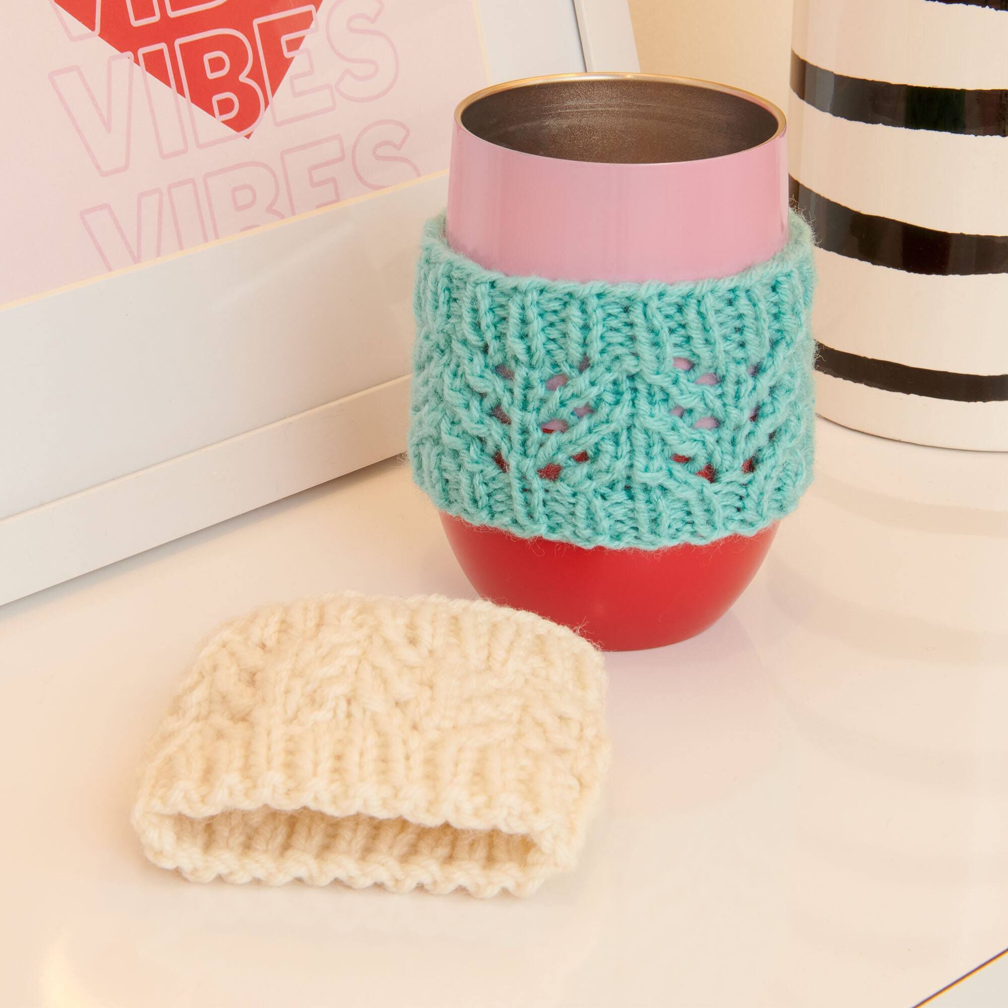 Easy I-Cord Cup Cozy