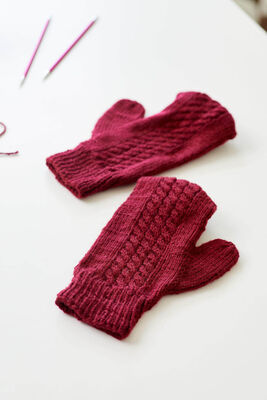 Twisty Cable Mitts or Mittens