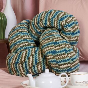 Friendship Knot Pillow