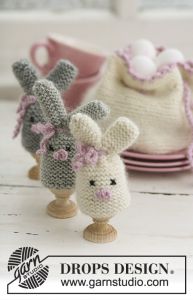 Cozy Bunnies - egg Cozy